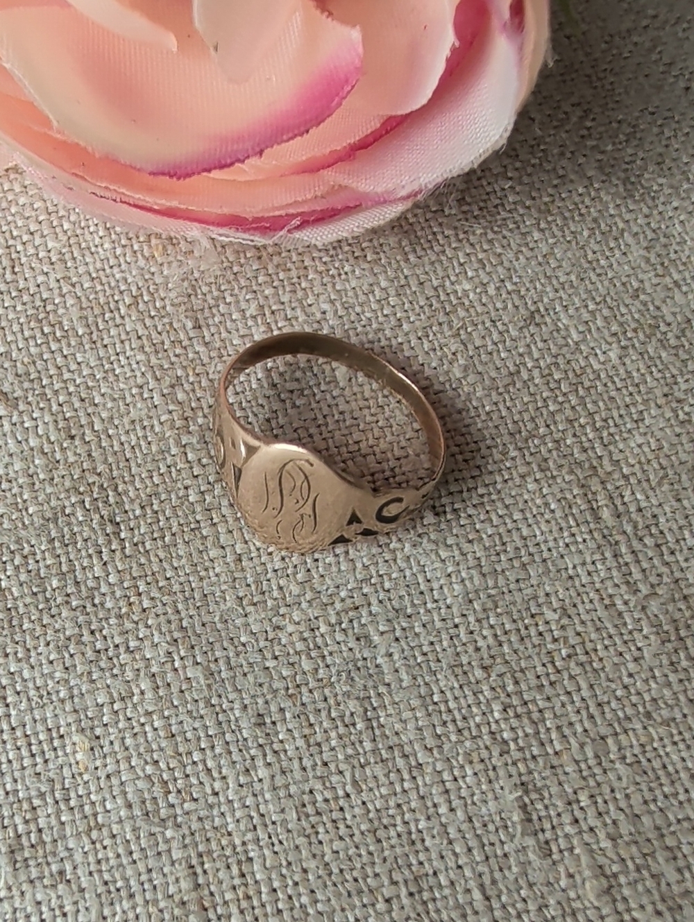Vintage 10K Gold Child's Signet Ring Engraved Monogram Baby/Pinky Ring